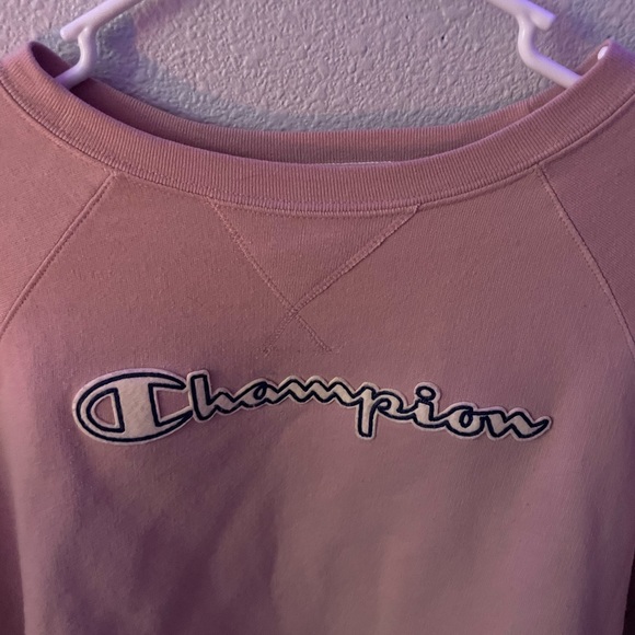 CHAMPION Pink Crew Neck - Picture 3 of 6